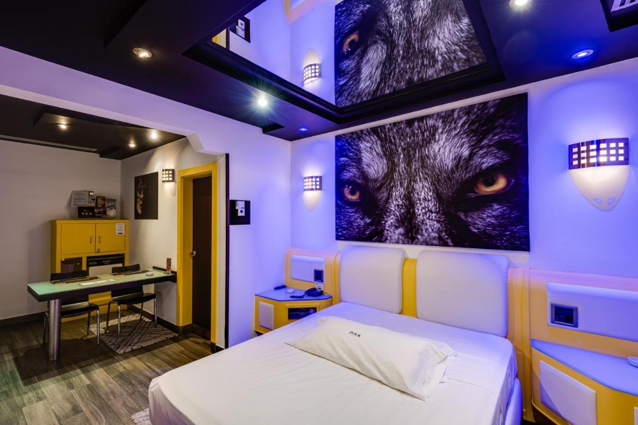 Zouk Hotel (Adults Only) Alcalá de Henares Kültér fotó